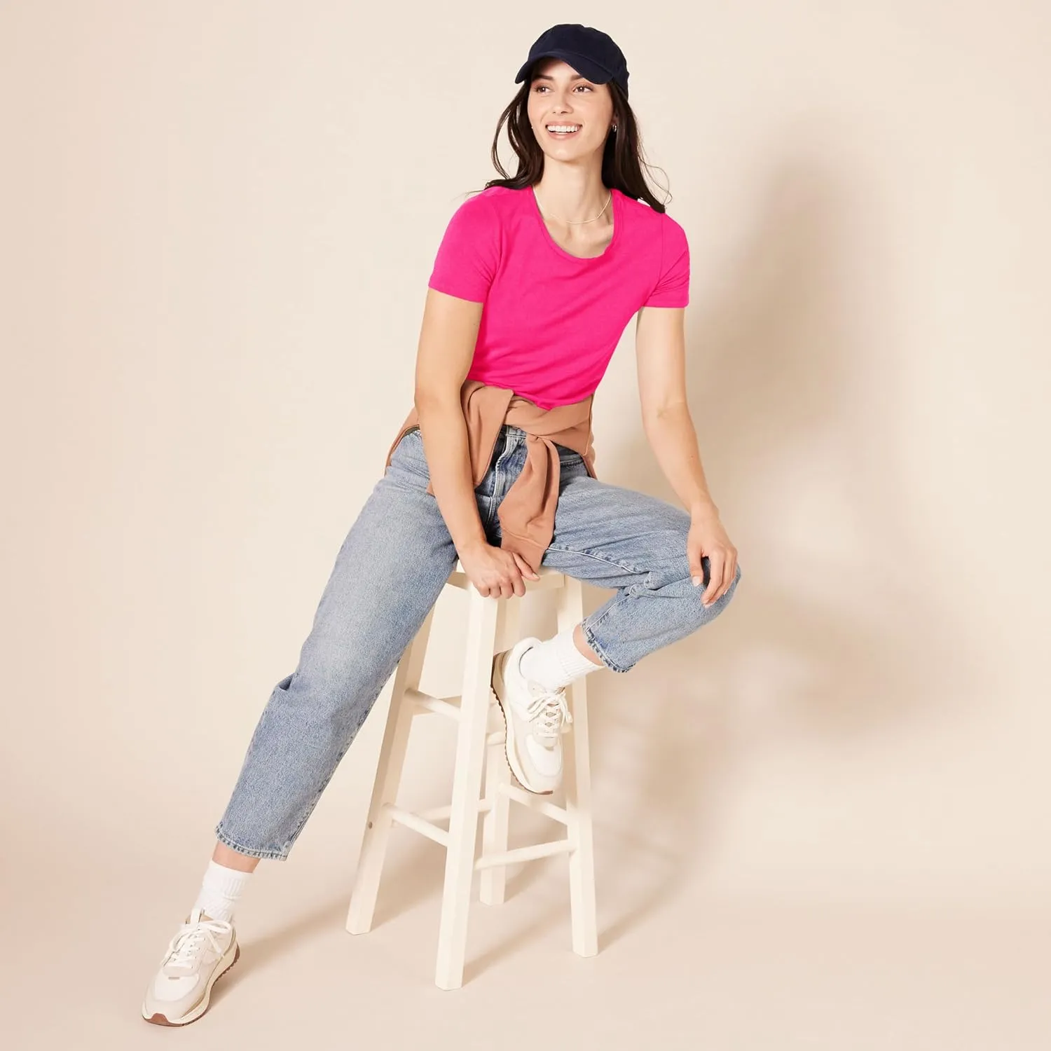 Amazon Essentials Women's Classic-Fit Short-Sleeve Crewneck T-Shirt, Multipacks